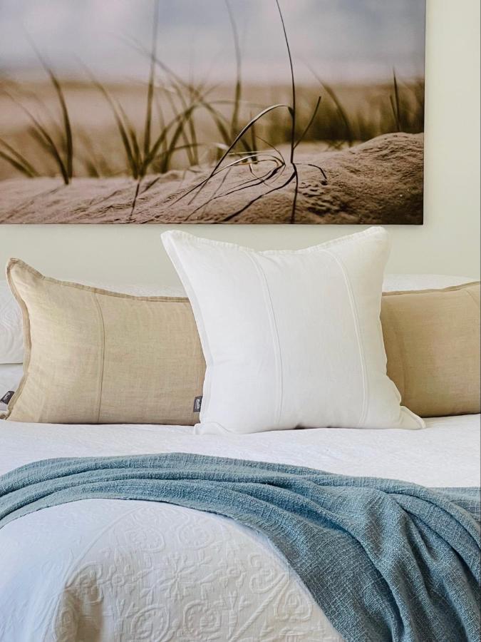 Sensom Boutique Bed And Breakfast แซฟไฟร์บีช ภายนอก รูปภาพ