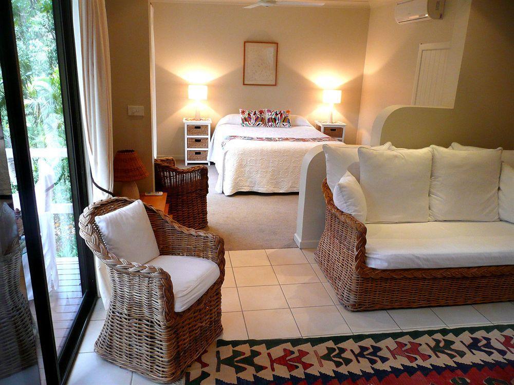 Sensom Boutique Bed And Breakfast แซฟไฟร์บีช ภายนอก รูปภาพ